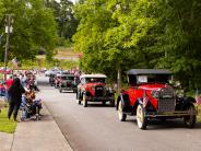 Old cars on Wilson Street